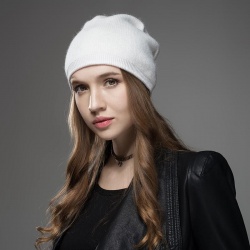 1200x1200_myo_hats_cashmere_off-white_1270147593